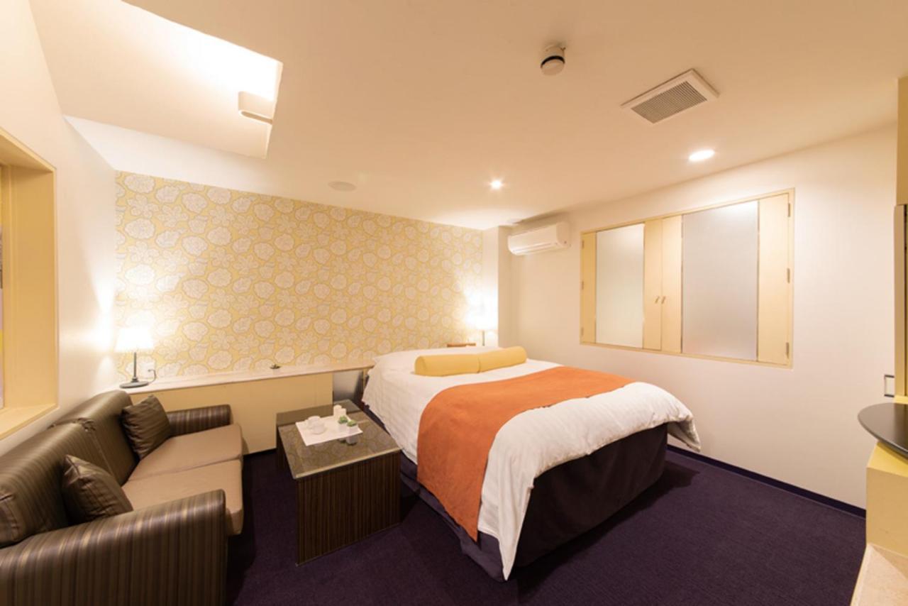 Hotel Chapel Sweet (Adults Only) Kobe Ngoại thất bức ảnh