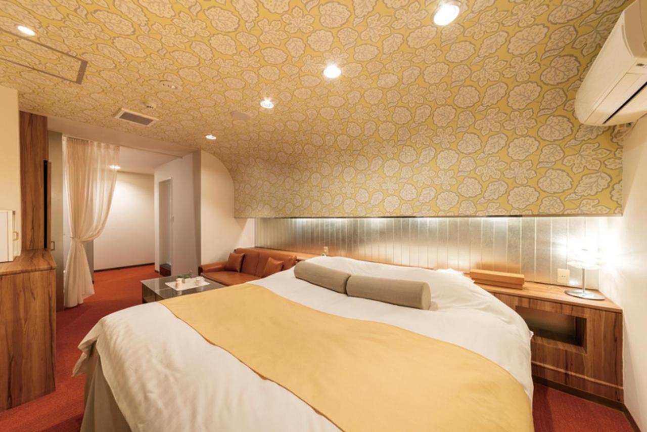 Hotel Chapel Sweet (Adults Only) Kobe Ngoại thất bức ảnh